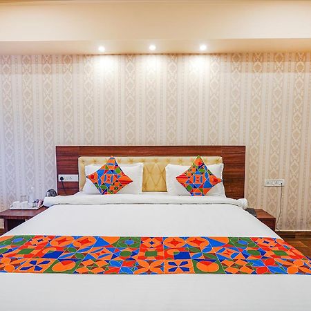 Fabhotel Grand Falcon 班加罗尔 外观 照片