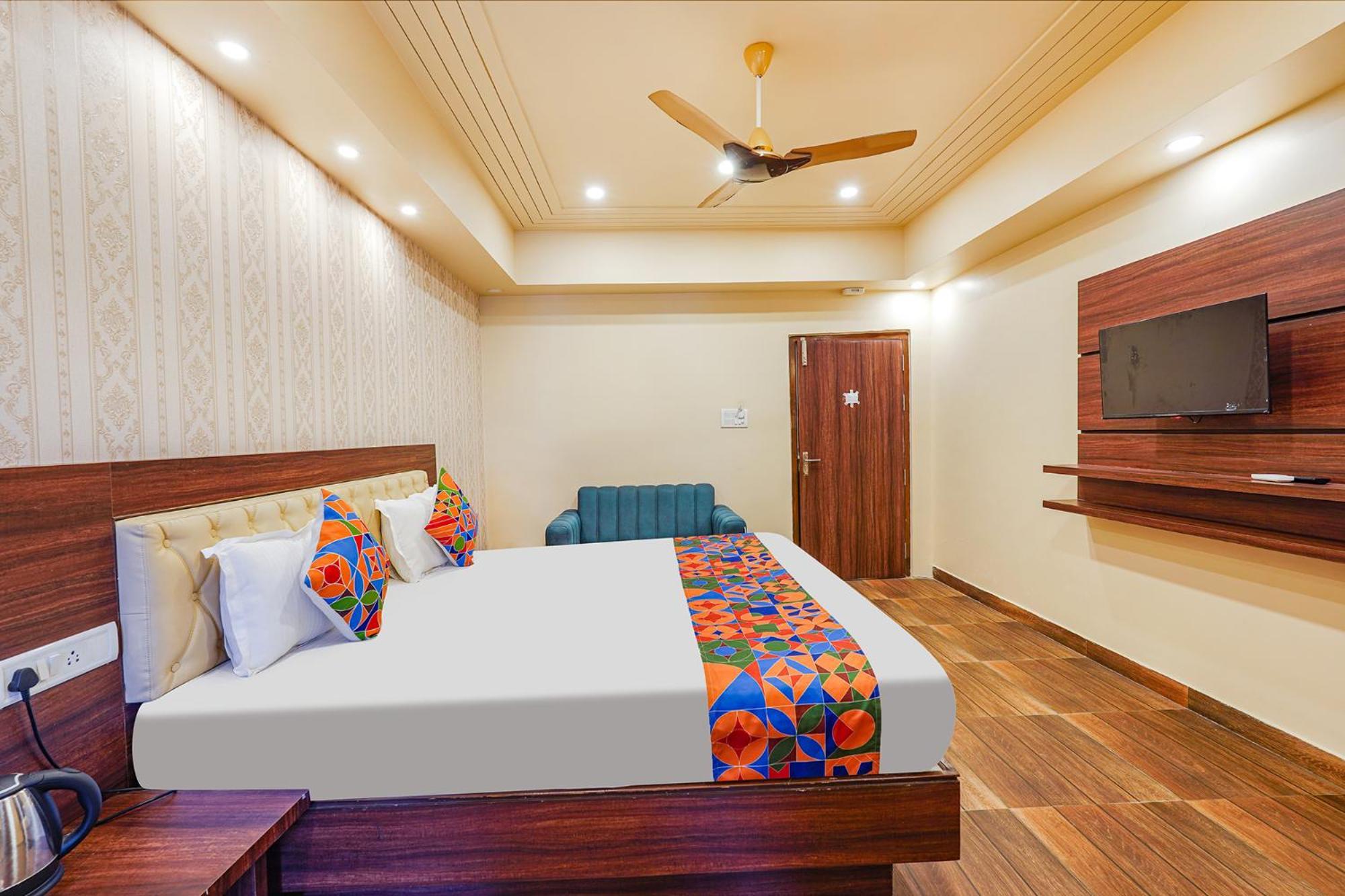 Fabhotel Grand Falcon 班加罗尔 外观 照片