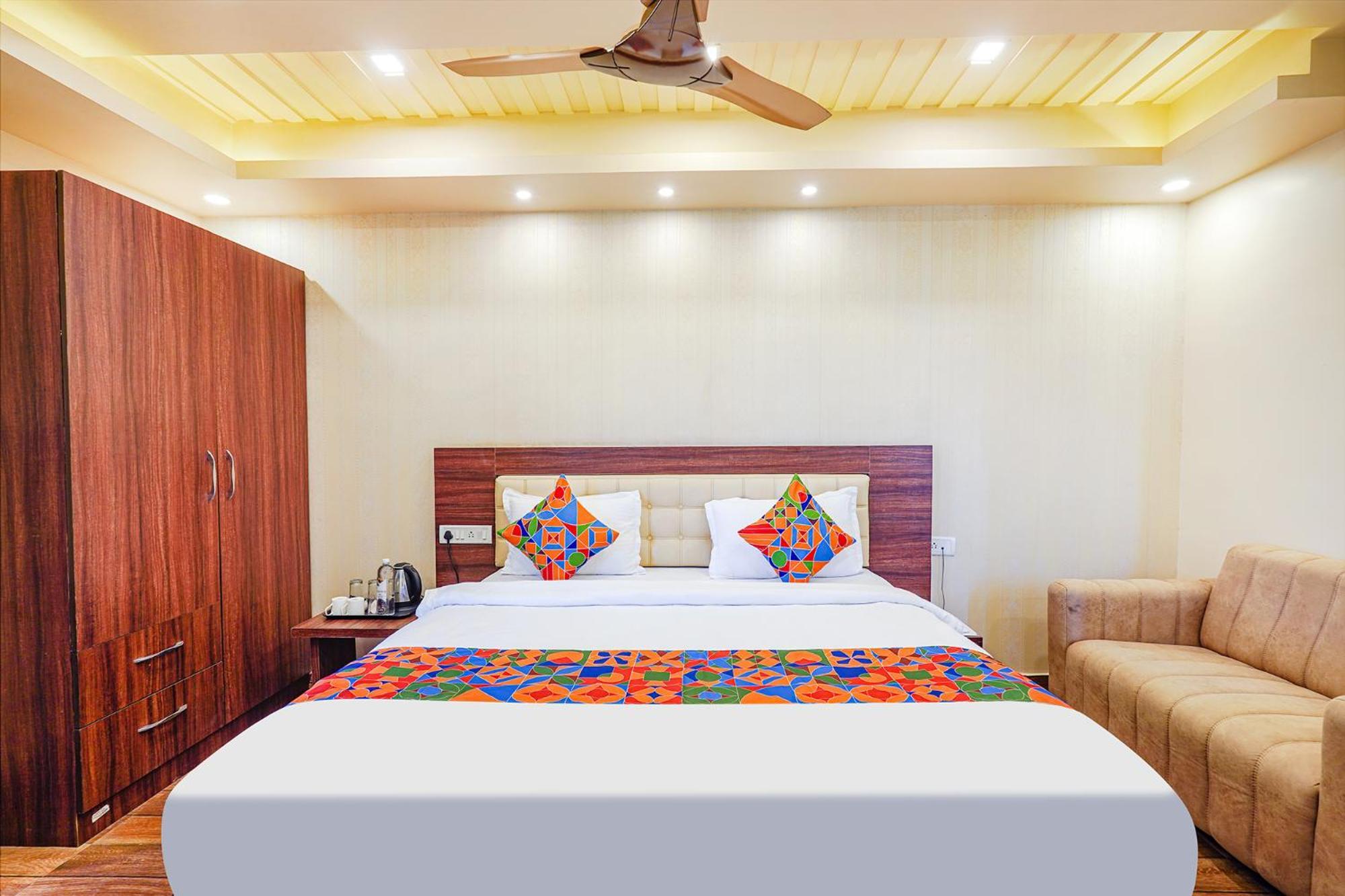 Fabhotel Grand Falcon 班加罗尔 外观 照片