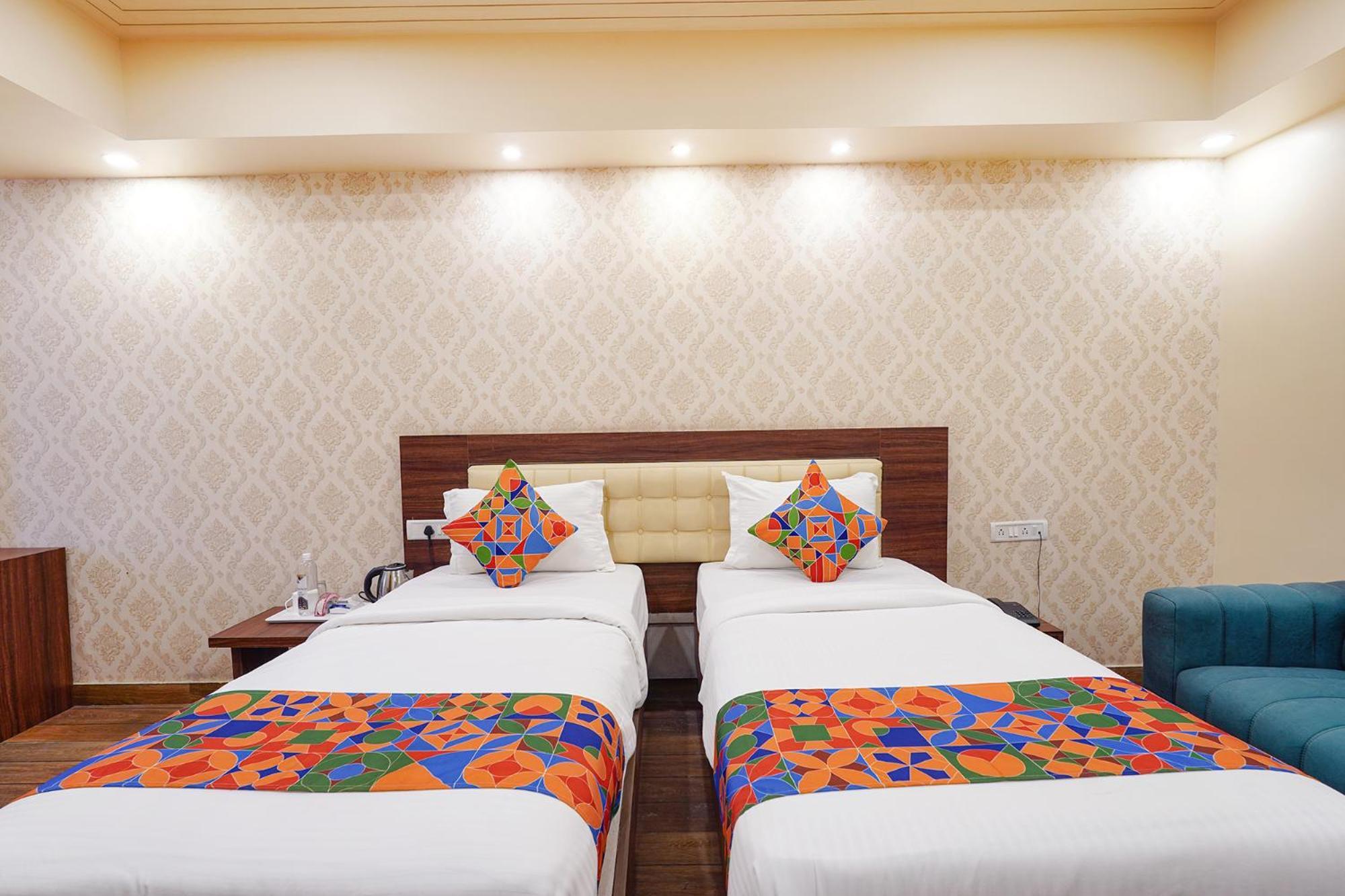 Fabhotel Grand Falcon 班加罗尔 外观 照片